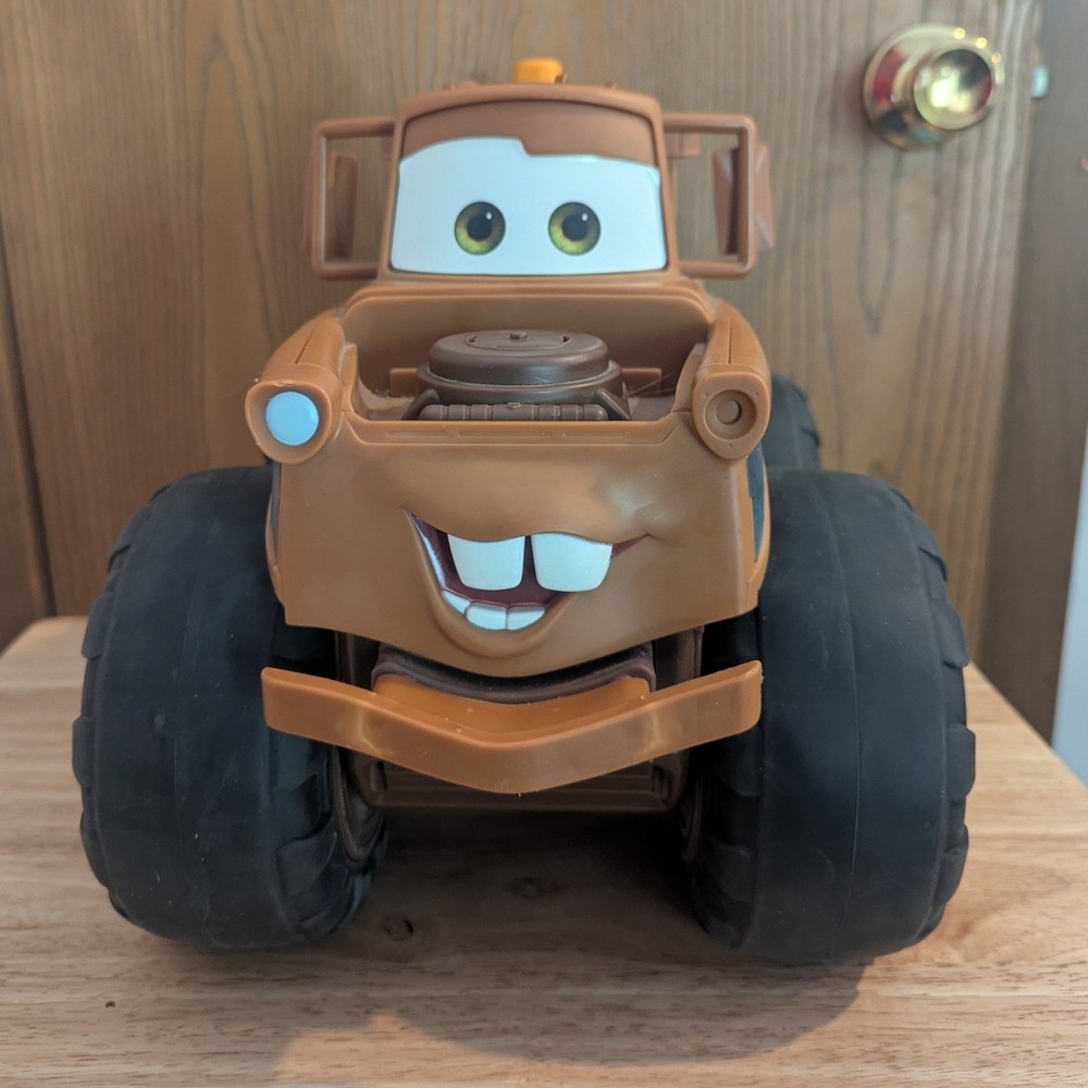 Tow Mater Talking Driving Disney Pixar Cars Jumbo Truck Push & Pull 2014 Jakks